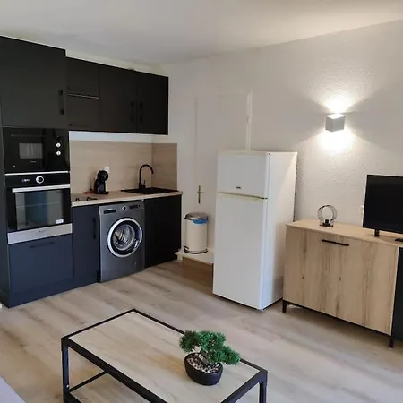 Apartment Le Village Camarguais Pour 4 Avec Piscine Et Animations, Ideal Famille *